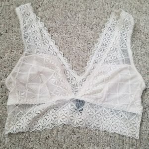 ModCloth Cream Lace Bra